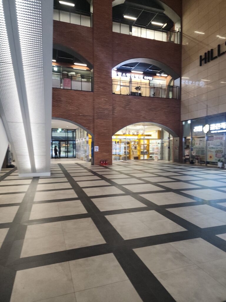 일반이사청소 저렴한 청소업체: 스팅거클린의 거주청소, 인테리어청소 전문가 후기