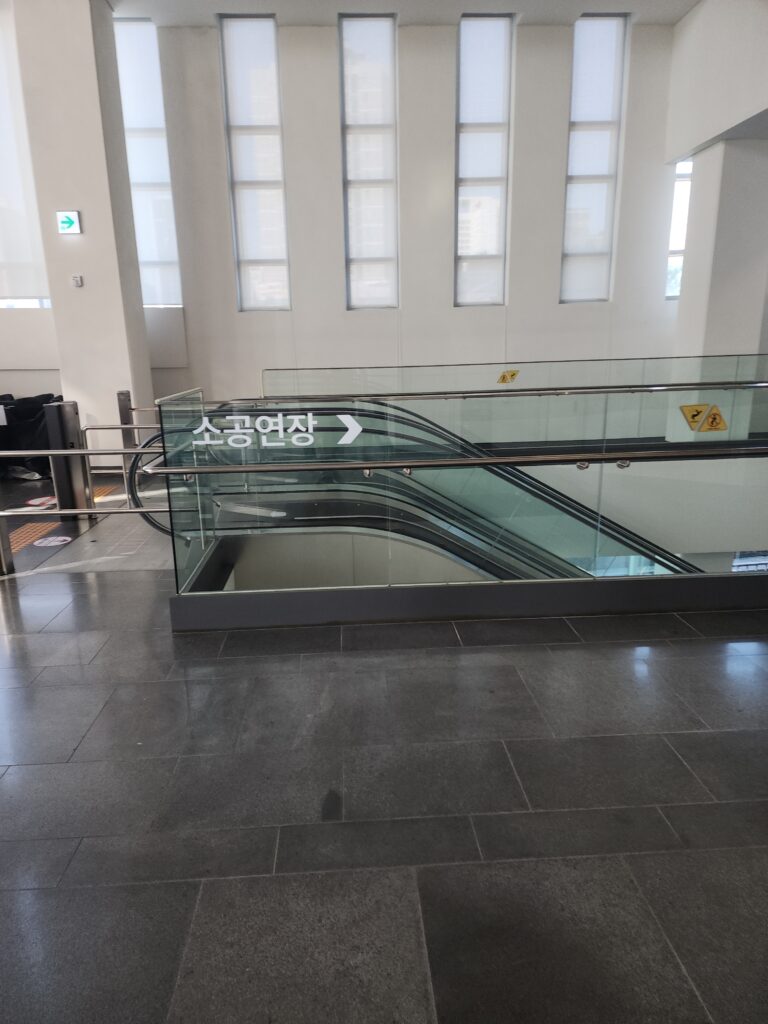 서울시 동대문구 제기동 입주청소 이사청소 비용 무료 견적 저렴하고 잘하는 곳 추천: 스팅거클린의 특별한 청소 경험