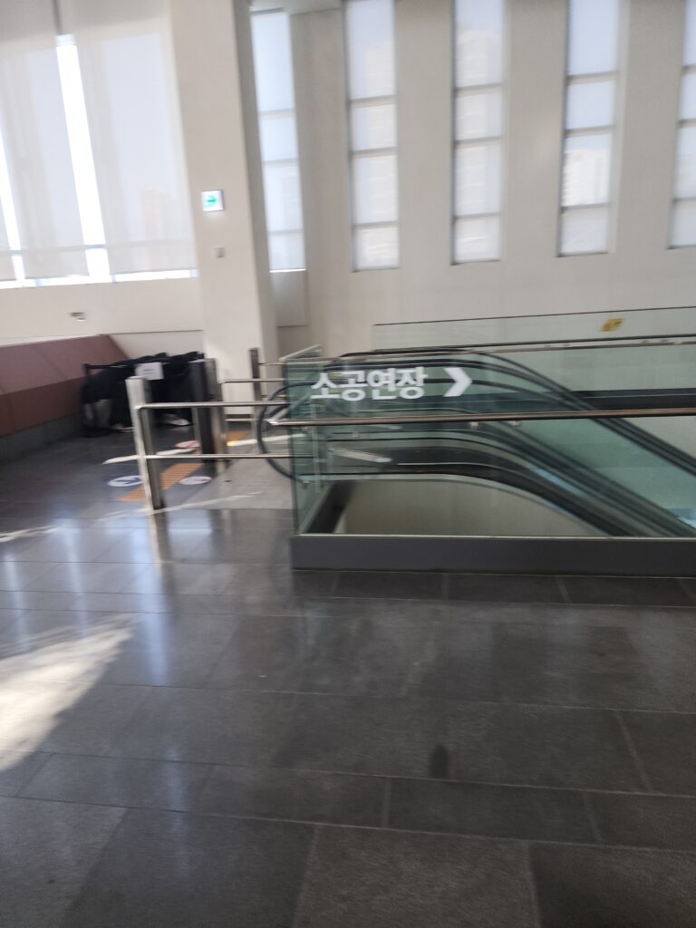 서울시 동대문구 회기동 입주청소 이사청소 비용 무료 견적 저렴하고 잘하는 곳 추천: 스팅거클린 리뷰