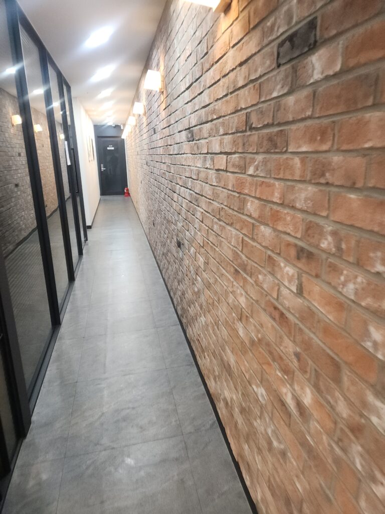 수원시 권선구 권선동 입주청소 이사청소 비용 무료 견적 저렴하고 잘하는 곳 추천: 스팅거클린의 특별한 청소 경험