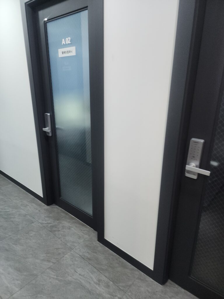 창틀 베란다 청소 저렴하고 잘하는 청소업체 완벽 가이드: 전문가가 알려주는 활용법