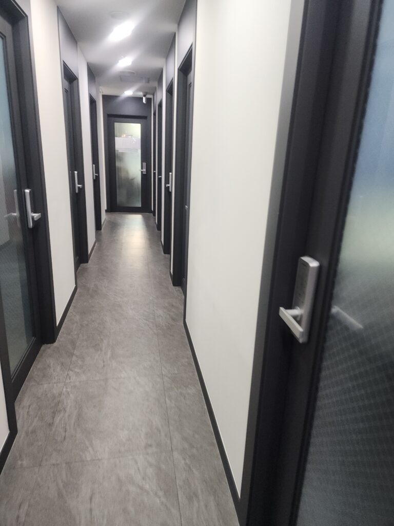 안성시 공도읍 입주청소 이사청소 비용 무료 견적 저렴하고 잘하는 곳 추천: 스팅거클린의 특별한 청소 경험