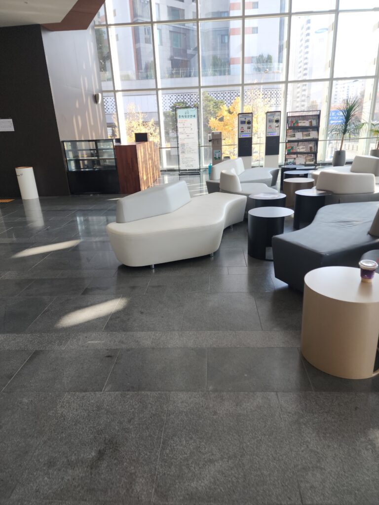 안양시 동안구 평촌동 입주청소 이사청소 비용 무료 견적 저렴하고 잘하는 곳 추천: 스팅거클린의 특별한 서비스 경험