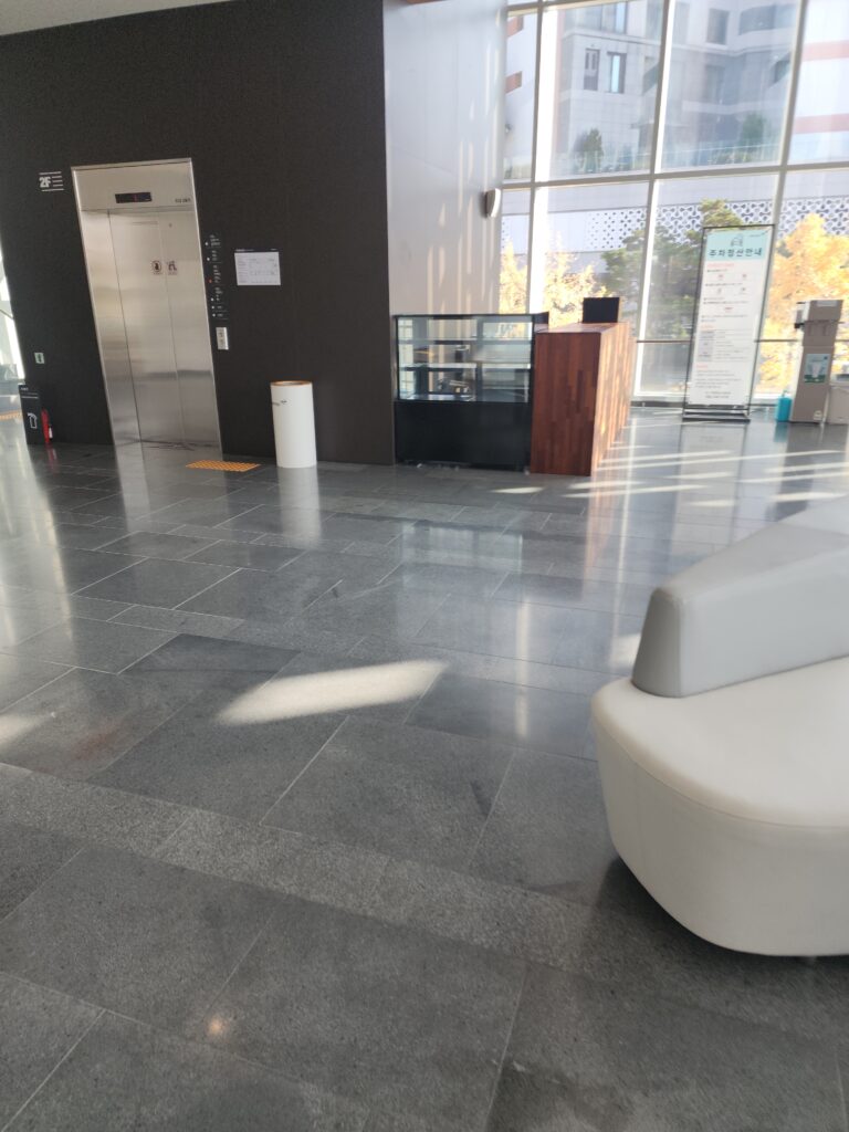 용인시 수지구 죽전동 입주청소 이사청소 비용 무료 견적 저렴하고 잘하는 곳 추천: 스팅거클린의 특별한 청소 비법