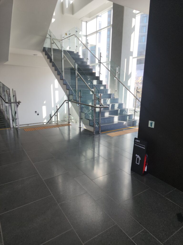 화성시 진안동 입주청소 이사청소 비용 무료 견적 저렴하고 잘하는 곳 추천: 스팅거클린의 완벽한 청소 솔루션