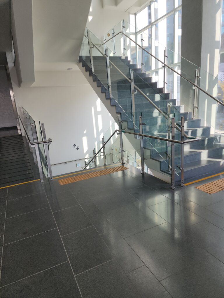 파주시 교하동 입주청소 이사청소 비용 무료 견적 저렴하고 잘하는 곳 추천: 스팅거클린의 특별한 서비스 경험